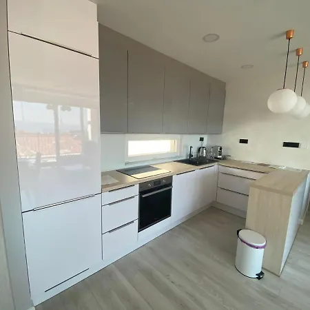 Tri Brata Apartmán Podstrana