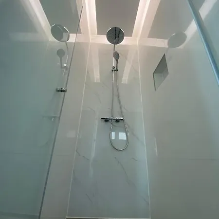 Tri Brata Apartment Podstrana
